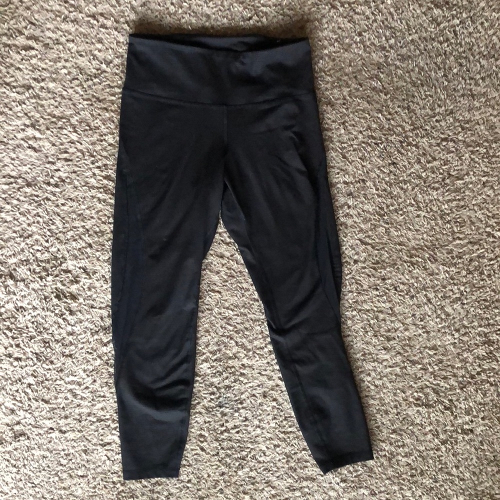 Black Old Navy Active Elevate 7/8 Leggings